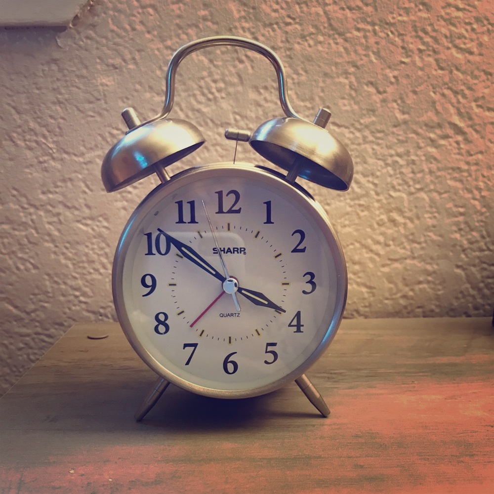 Alarm Clock & Bluetooth Speaker. Both Loud!